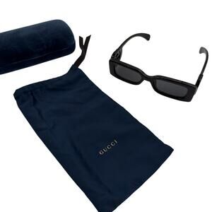 GGSG21: Gucci Rectangular Sunglasses – Black